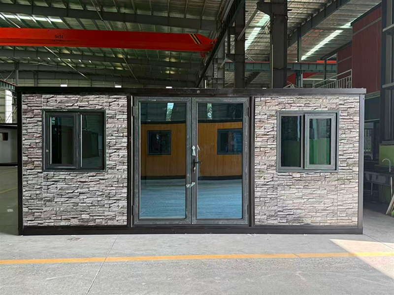 Double wing folding expansion house