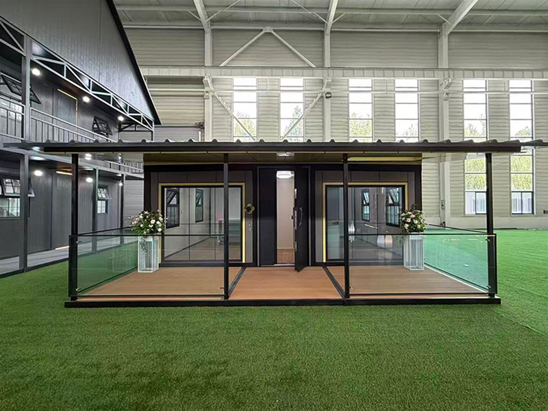 Double wing folding expansion house