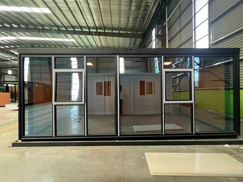 Double wing folding expansion house