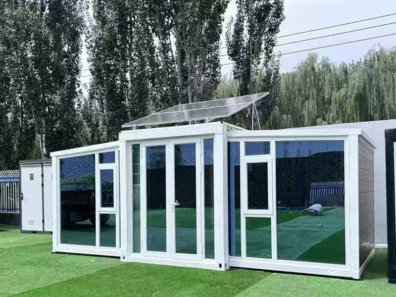 Double wing folding expansion house