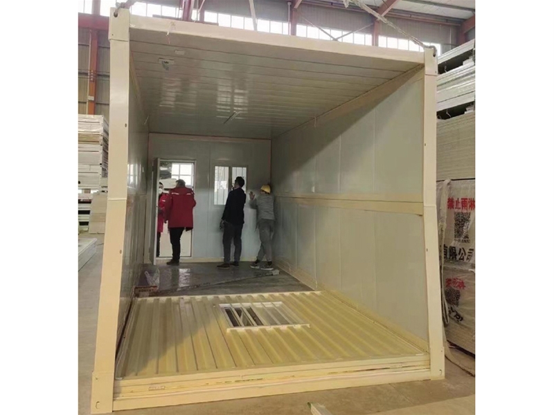 Corrugated Folding Room