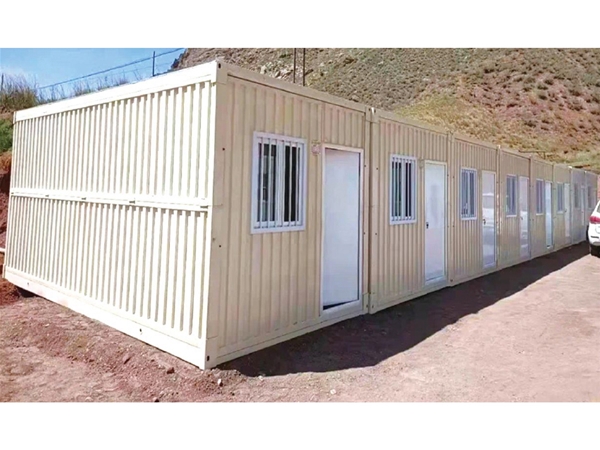 Corrugated Folding Room