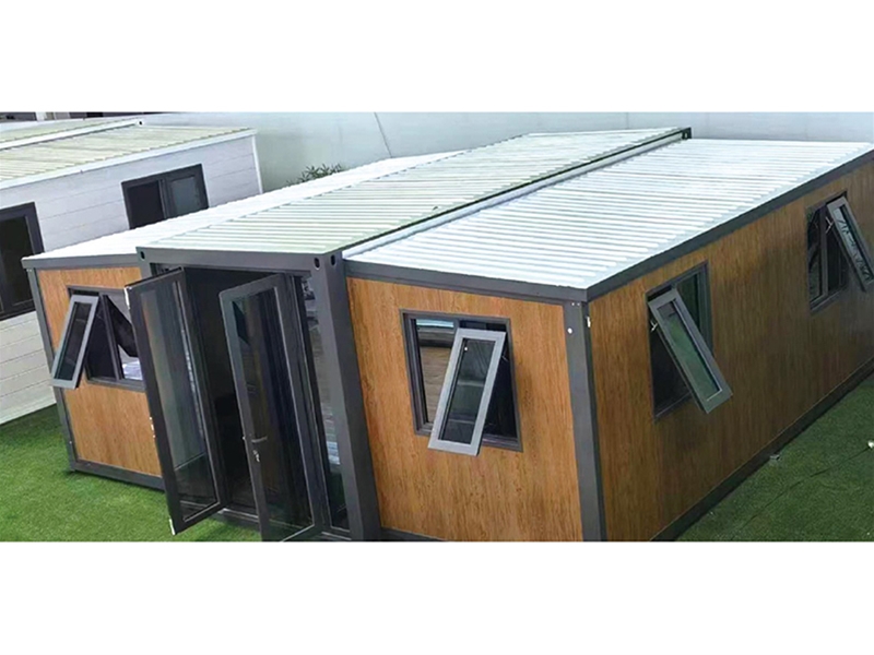 Double wing folding expansion house